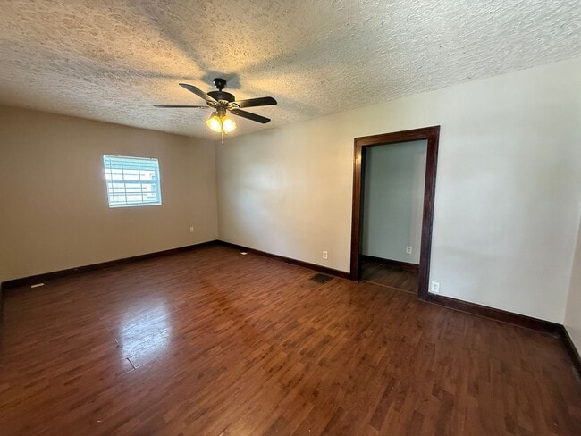 423 Eastern Ave
