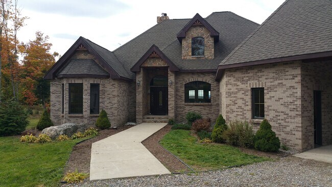 Photo - 54 Moody Mountain Rd