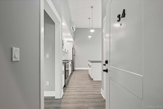 Photo - 47 Beekman Ave Unit 34