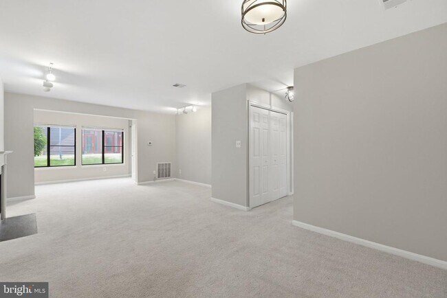 Photo - 2822 Lee Oaks Pl Unidad 101
