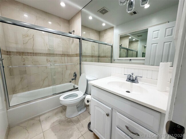Photo - 1645 S Ocean Ln Unit 289