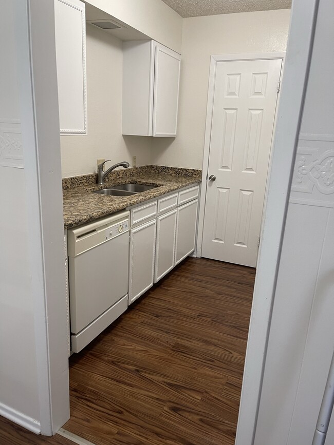 4705 Diaz Ave Unit 4705