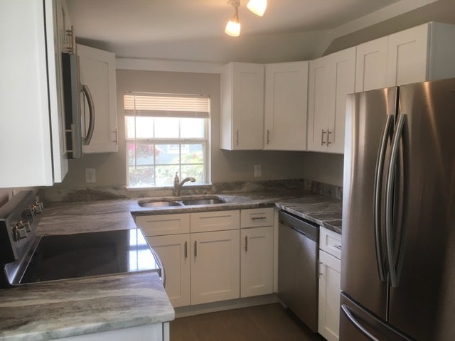 Photo - 114 Oleander Ave