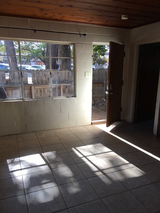 Photo - 1 Bedroom House in Marysville! AVAILABLE NOW!!