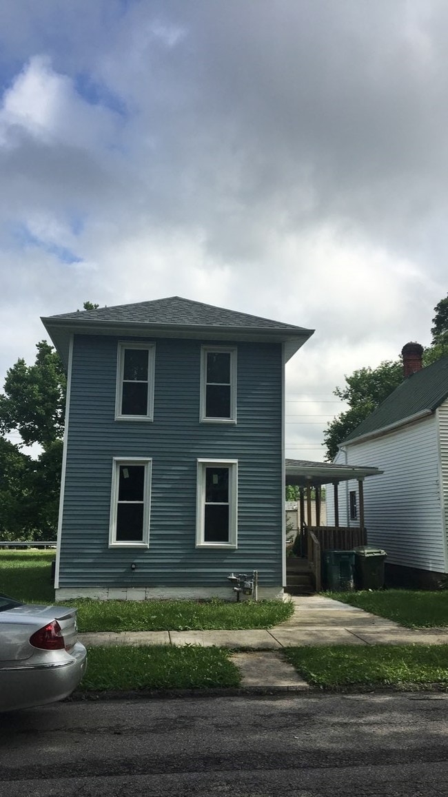Building Photo - 816 N I St Rental