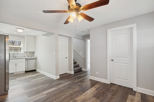 Photo - 293 Scott St