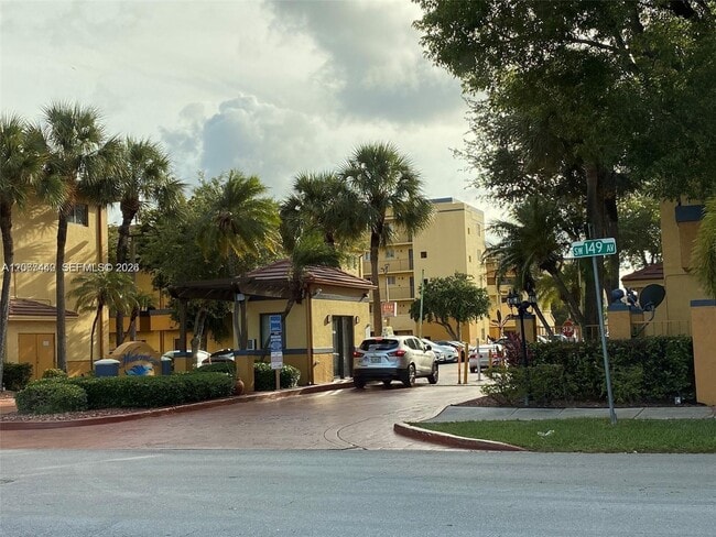 Photo - 14931 SW 82nd Ln Unit 18-301