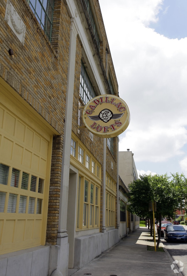 Cadillac Lofts - Residential