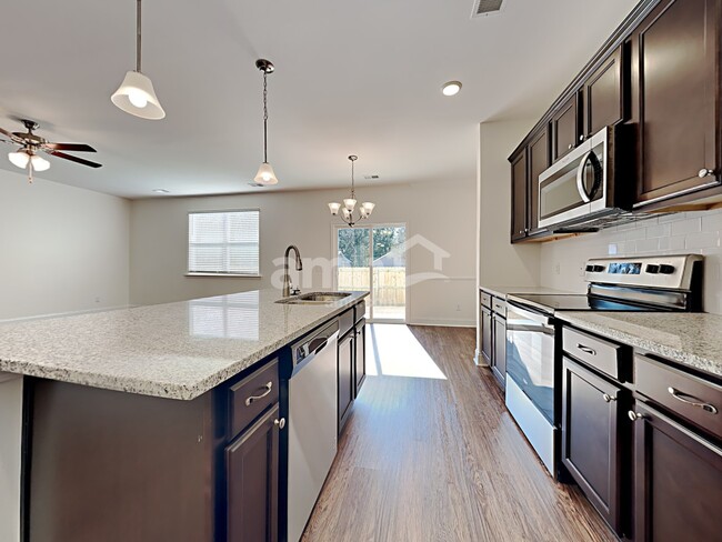 Photo - 1830 Produce Ln