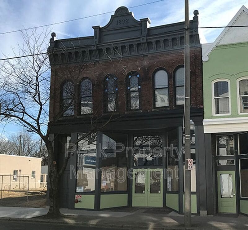 Photo - 1204 Hull St