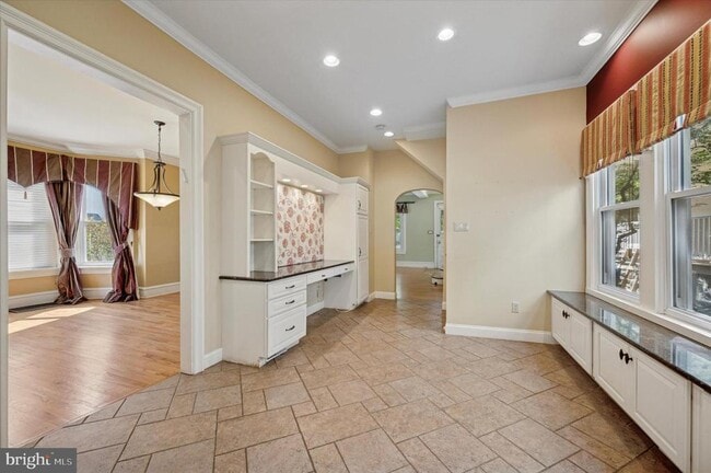 Building Photo - 121 Upland Terrace Rental