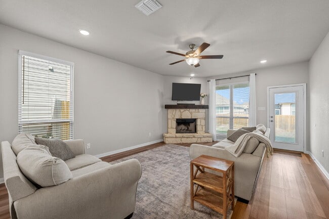 Photo - Beautifully Maintained 4-Bedroom Home in Waco with Thoughtful Layout