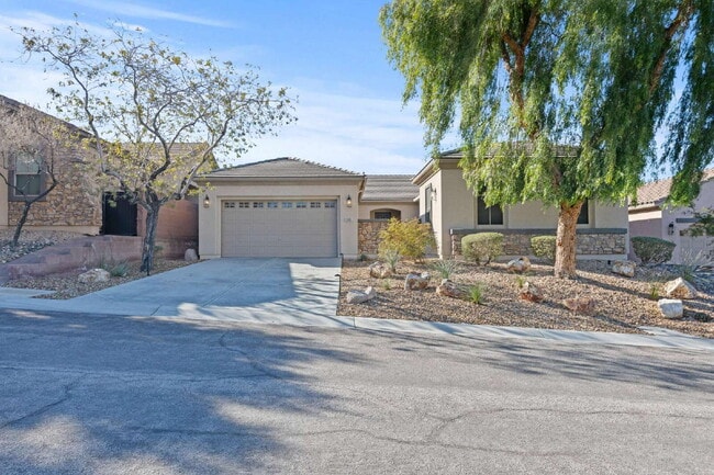 Photo - "Charming 3-Bed Haven with 2 Full Baths on La Boutique St, Henderson!"