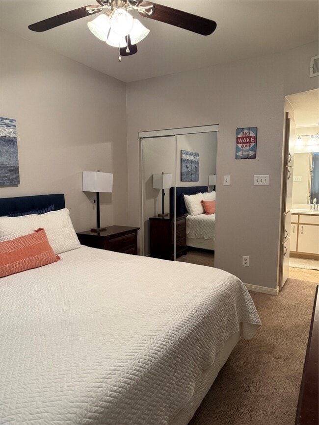 Building Photo - 12800 Melville Dr Unit 2 Rental