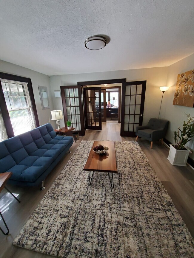 Silvertree Apartments For Rent in Wallingford, CT