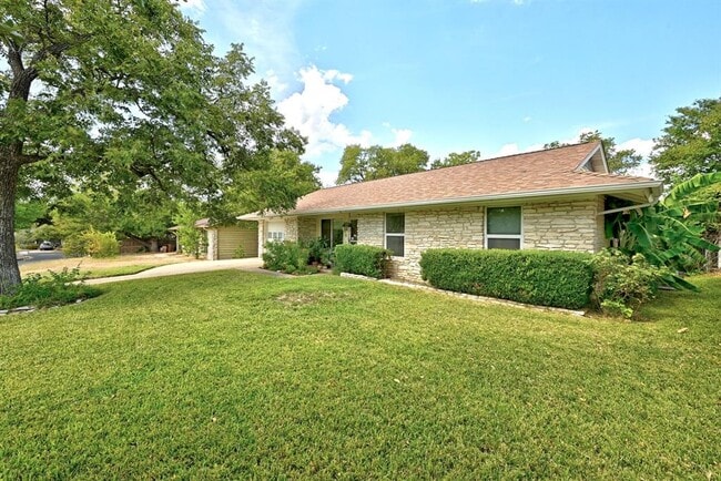 Photo - 6704 Esther Dr