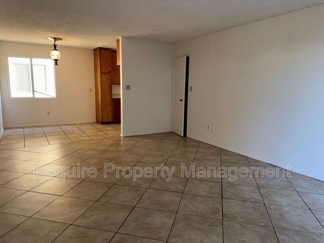 Photo - 2070 N Ventura Rd Unit 1