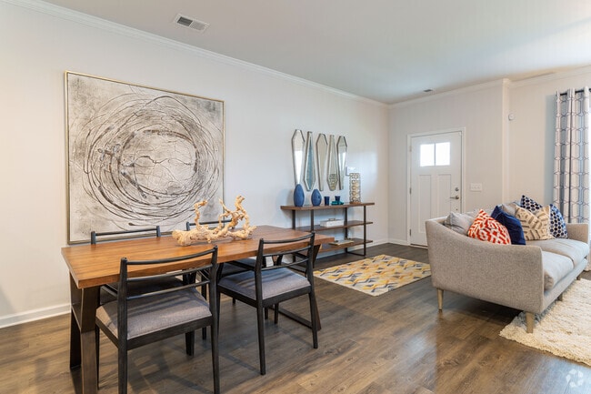 3BR, 2.5BA - Rivermoor West