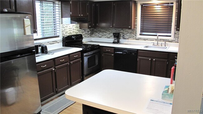 Photo - 4723 Tuscarora Rd