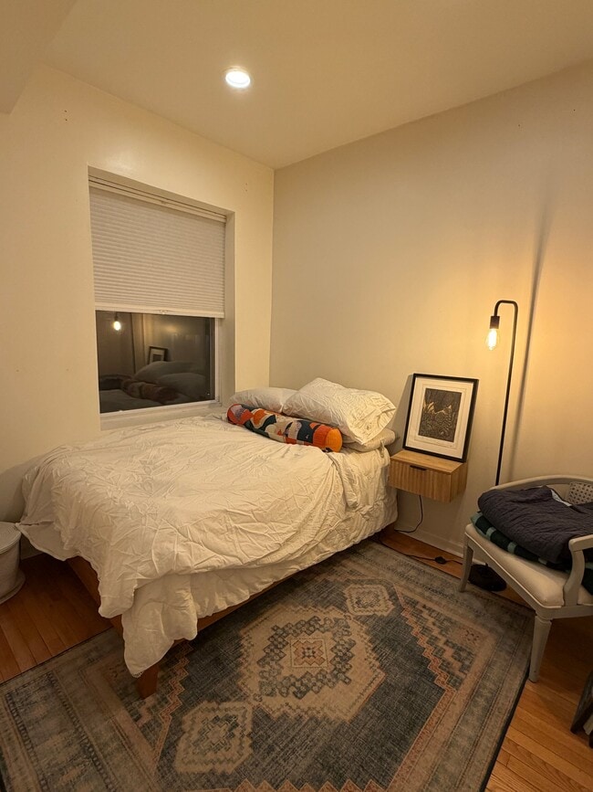 Photo - 2614 W Thomas St Unit 2