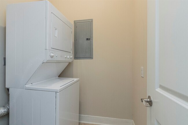 Photo - 6551 Westcott St Unit D2