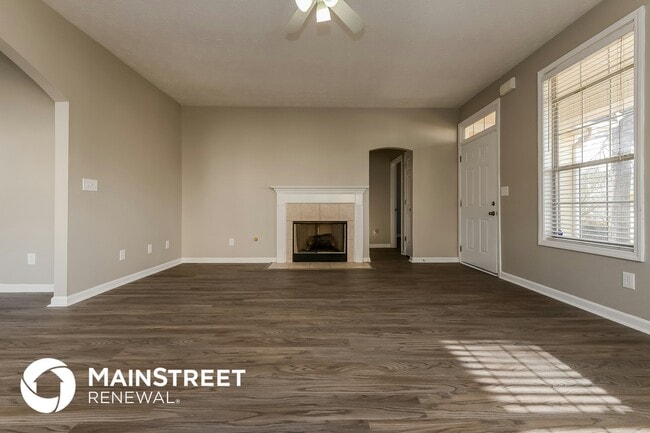 Photo - 1255 Lafayette Square