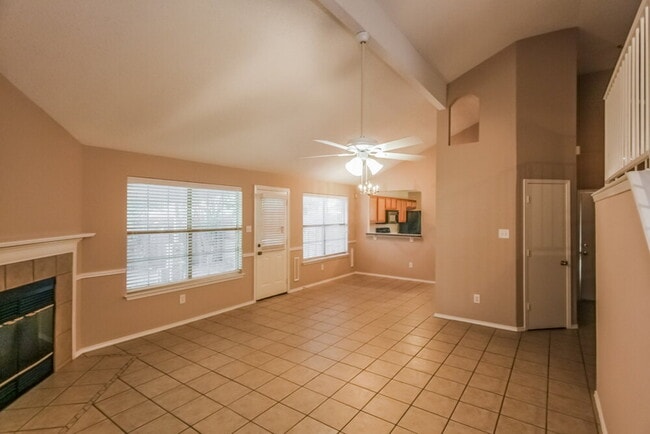 Photo - 6505 Nicole Way