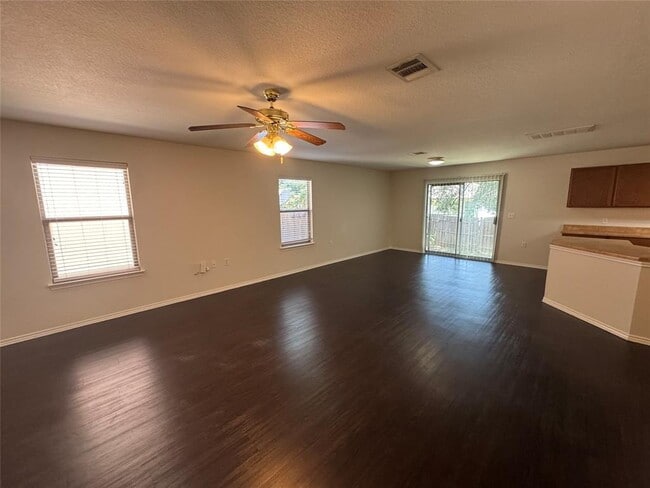 Photo - 7020 Doyal Dr
