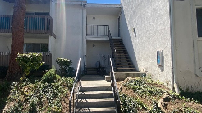 Photo - Beautiful Condo in Serene Montebello HOA – Pool, Spa, Prime Location Unidad 240