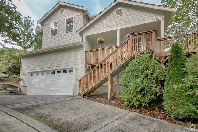 Building Photo - 3Bd/2.5Ba Renton House