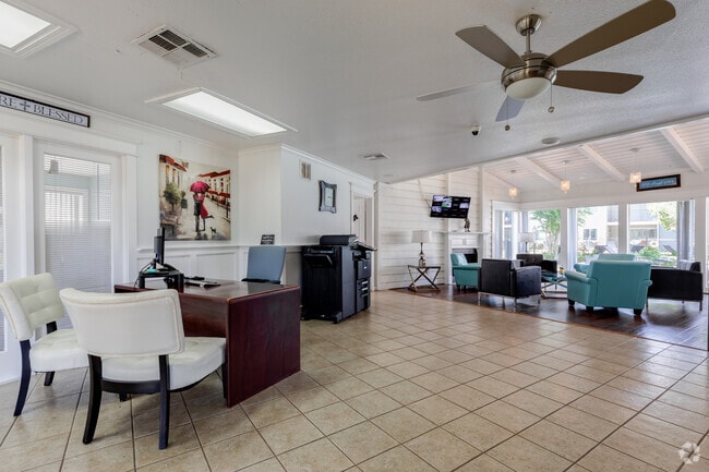 Leasing Office