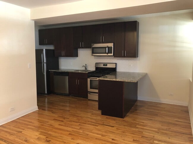 Photo - 1316 N Wood St Unit A