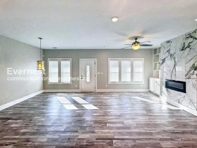 Photo - 463 Valley Hill Rd SE