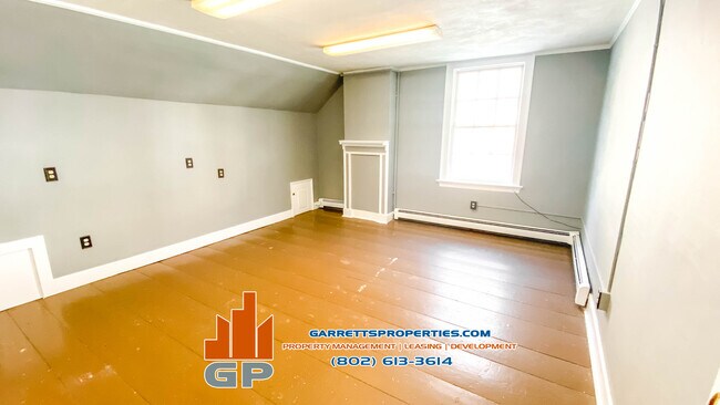 Photo - 102 S Main St Unit 4