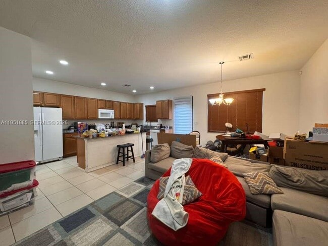 Photo - 772 NE 191st Terrace