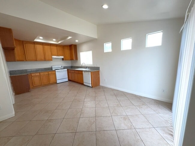 Photo - 13654 Opal Cir
