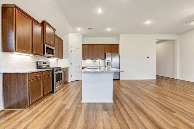 Photo - 101 Sunray Creek Dr