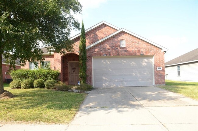 Photo - 18218 Fairhope Oak Ct House
