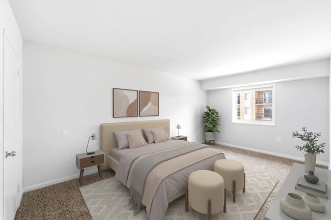 Montgomery Club Apartments*