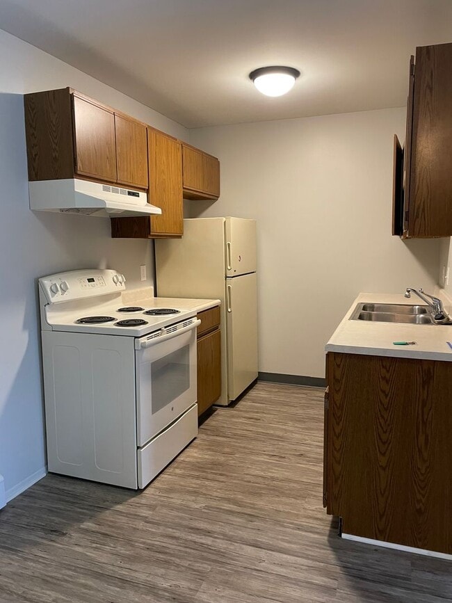 Photo - Large One Bedroom Apartment! Washer and Dryer in Unit! Unit 507 Donna Street NW
