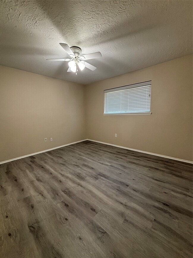 Photo - 409 Bellmar Ln
