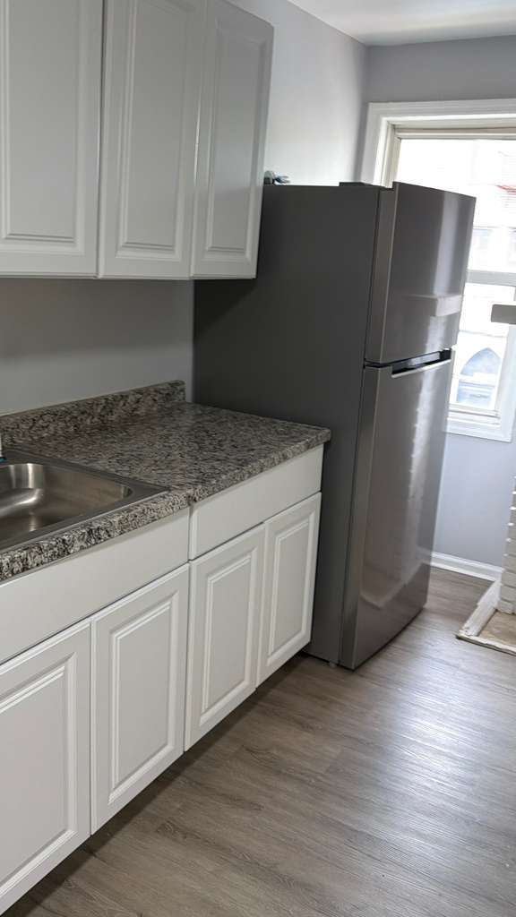 Building Photo - 131 Osborne Ter Unit 2F