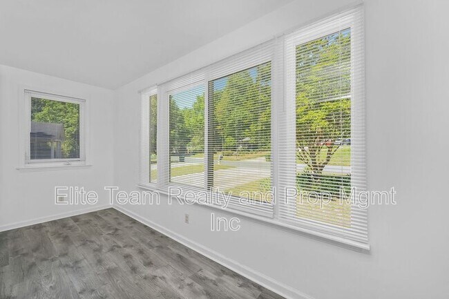 Photo - 21014 Pine Ridge Dr