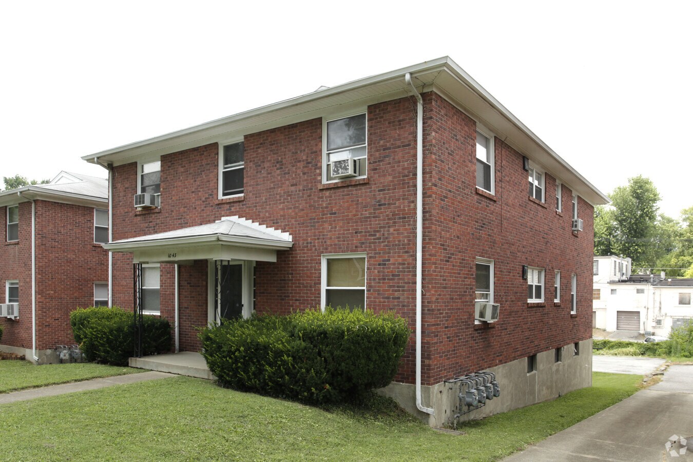 Photo - 1043 Parkway Dr