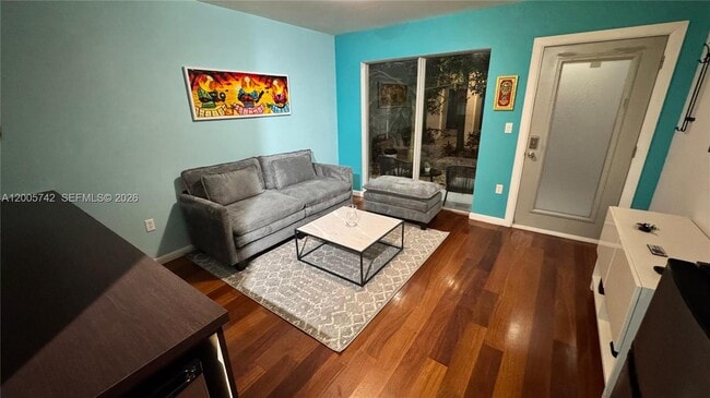 Photo - 1560 Pennsylvania Ave Unit 215