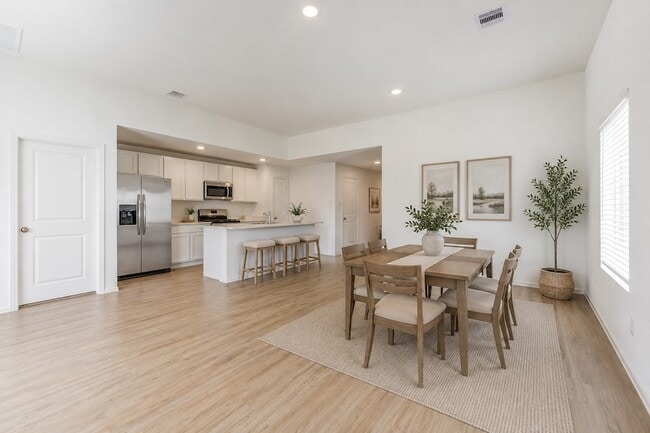 Photo - 3418 Spanish Oak Ln