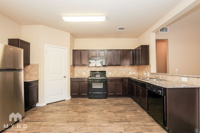 Photo - 12213 Waterford Run Way