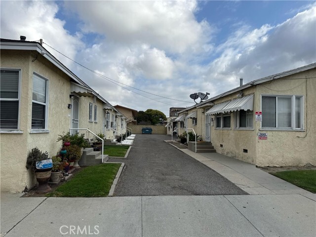 Building Photo - 9723 Belmont St Unit 9723 1/4