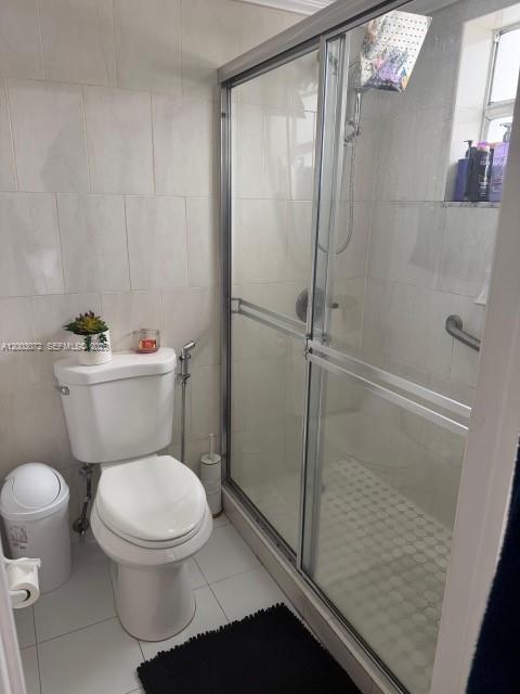 Building Photo - 6825 W Flagler St Unit 207