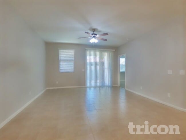 Photo - 13283 N 144th Ln